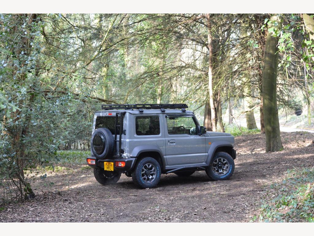 Suzuki Jimny - Image 23