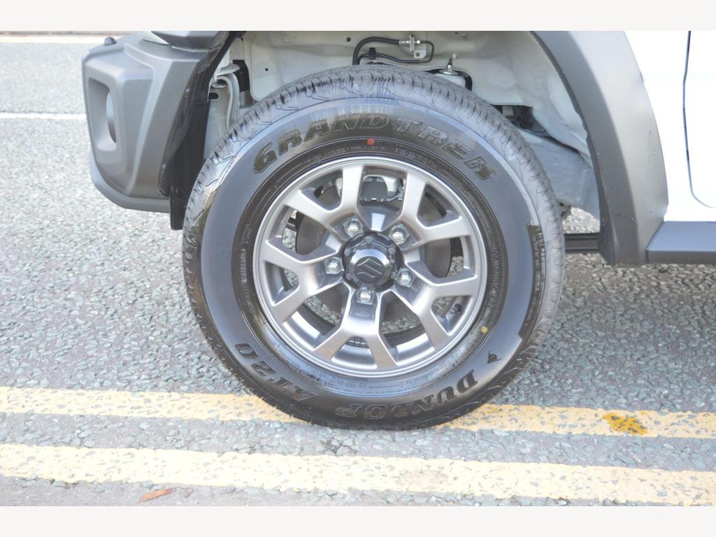 Suzuki Jimny - Image 10