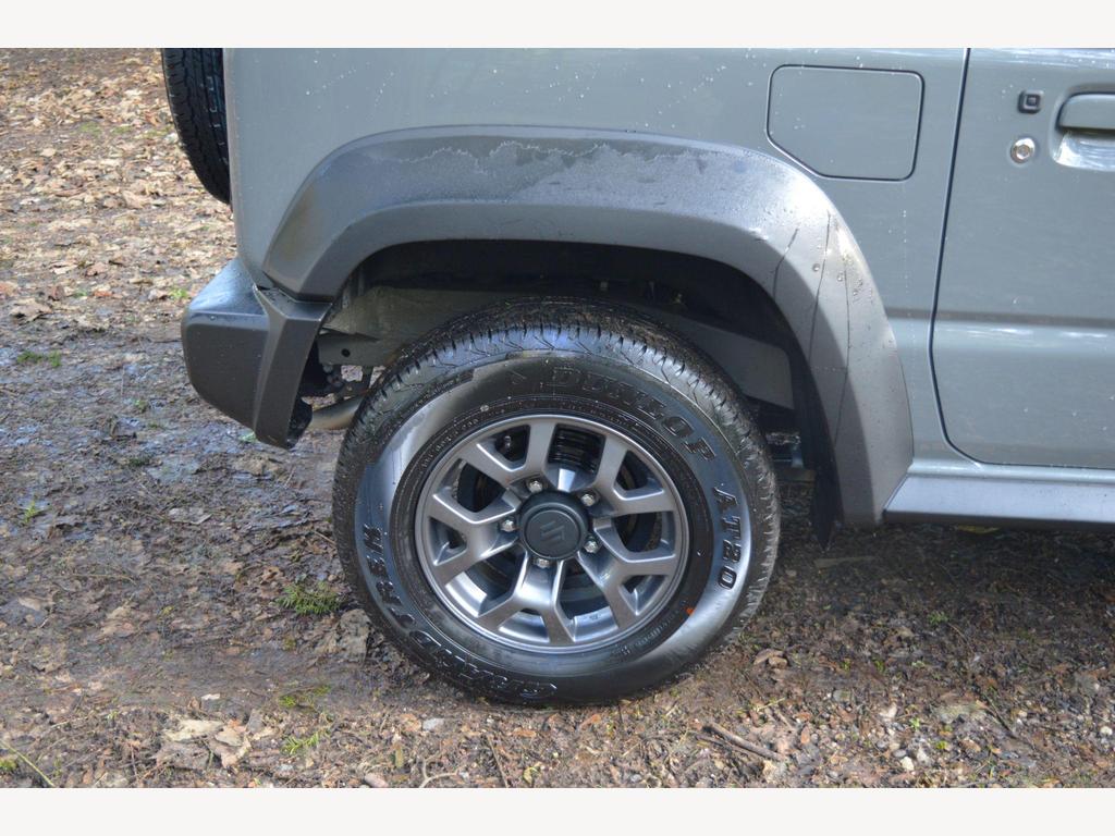 Suzuki Jimny - Image 25