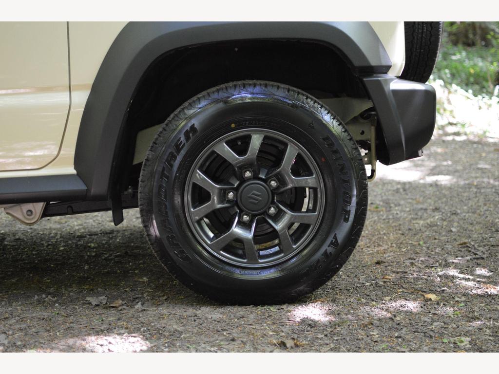 Suzuki Jimny - Image 31