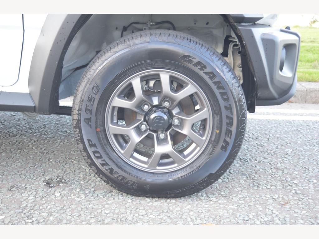 Suzuki Jimny - Image 13