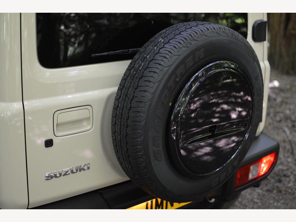 Suzuki Jimny - Image 32