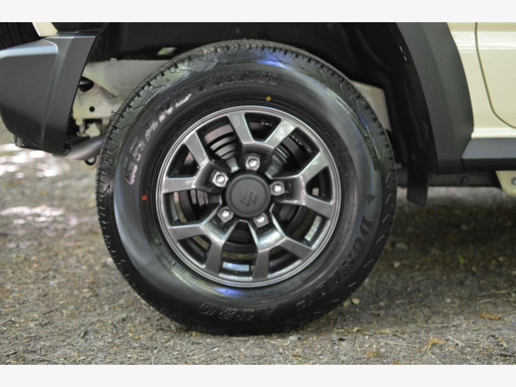 Suzuki Jimny - Image 29