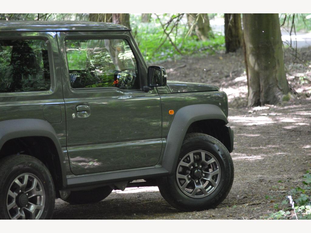 Suzuki Jimny - Image 12