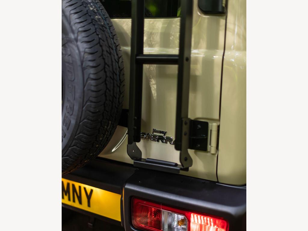 Suzuki Jimny - Image 8