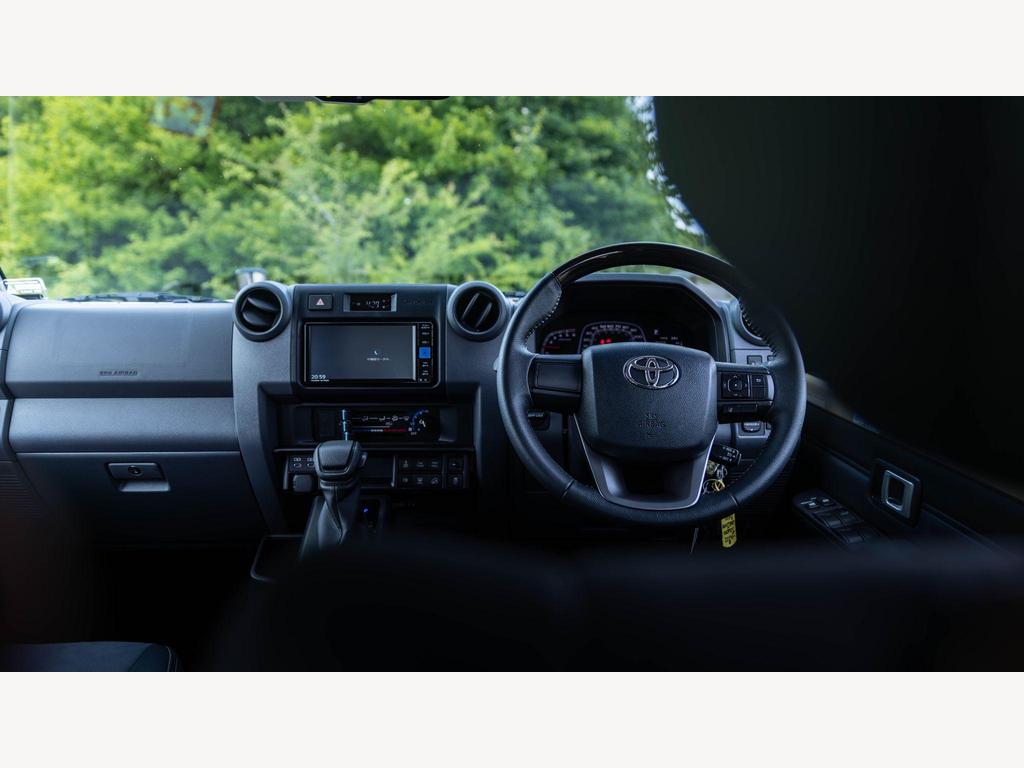 Suzuki Jimny - Image 24
